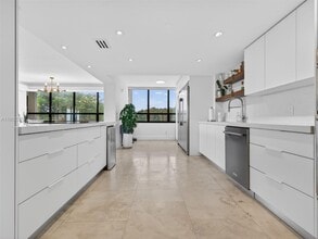 Building Photo - 11113 Biscayne Blvd