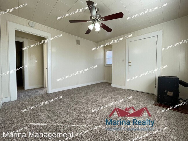 Building Photo - 2 br, 1 bath House - 110 Alabama St