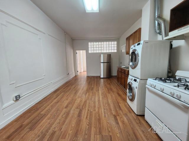 Building Photo - 2 bedroom in brooklyn NY 11201