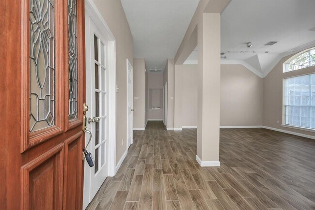 Foto del edificio - 1214 Rabbs Crossing