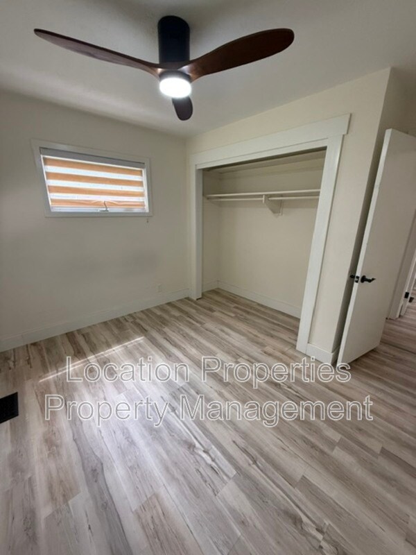 Foto del edificio - 1515 W 3rd St