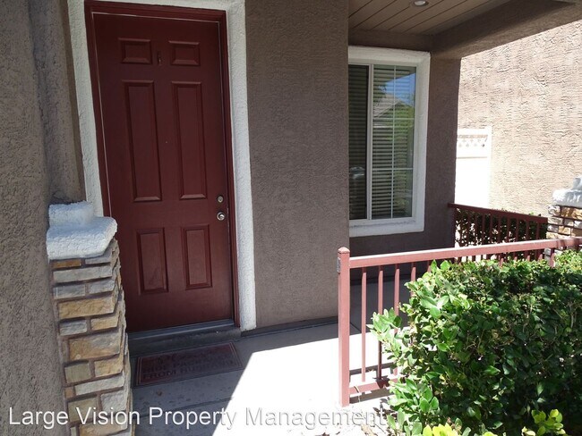 Foto del edificio - 3 br, 2.5 bath House - 7535 Grassy Bank St...