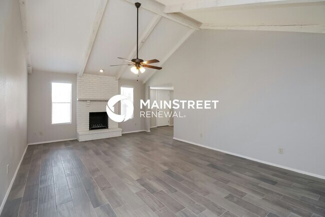 Building Photo - 65 W San Angelo