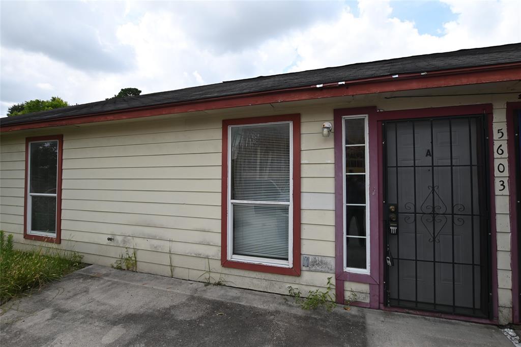 Primary Photo - 13719 White Heather Dr