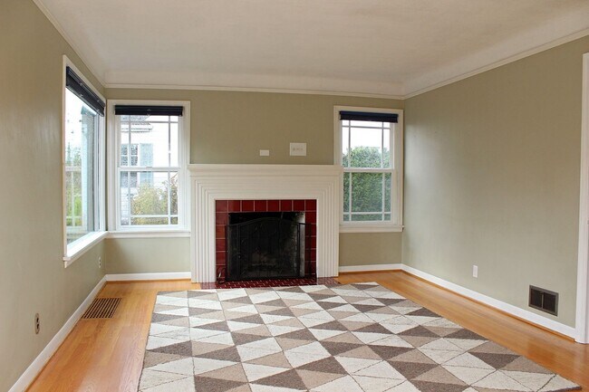 Foto del edificio - Charming Updated 2 Bedroom Kenton Ranch wi...