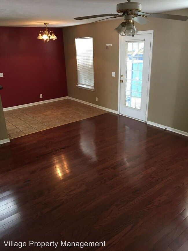 Foto del edificio - 3 br, 2 bath House - 275 Bill Stewart Blvd