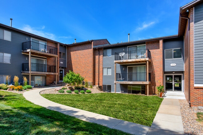 Fachada fase 1 - Country Club Village Apartments