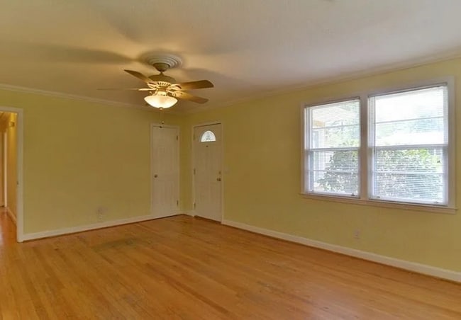 Building Photo - 1613 S Beltline Blvd