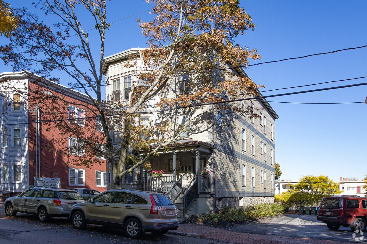 115 Sherman St, Portland, ME 04101 Apartments in Portland, ME