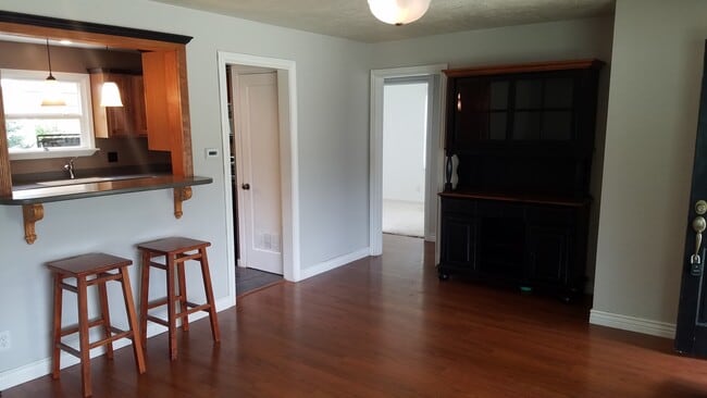 Building Photo - 507 E 1864 S St