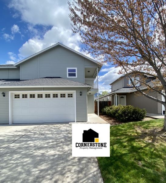 Foto del edificio - 3163 Forest Hills Dr