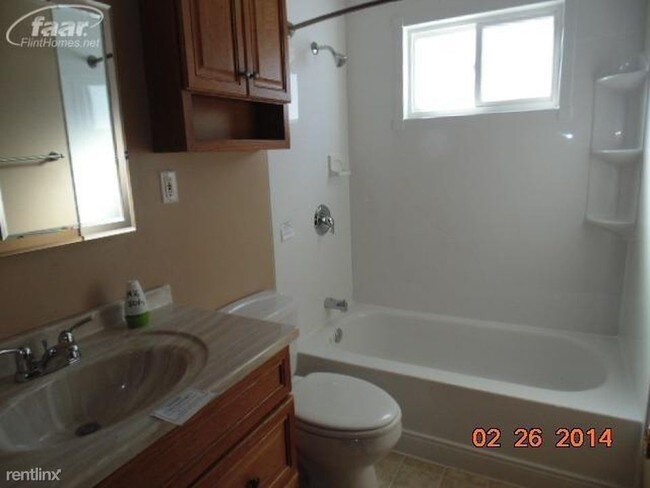 Building Photo - 3 br, 1 bath House - 1901 Barbara Dr