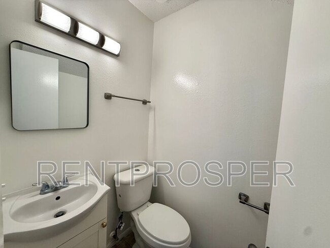 Building Photo - 4117 S Semoran Blvd