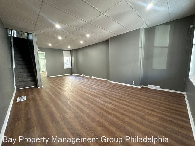 Building Photo - 3 br, 1 bath House - 1010 Potter St