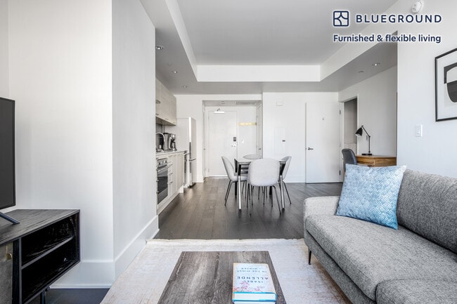 Building Photo - 1075 Market St