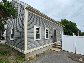 13 Lovett St