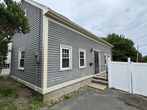 13 Lovett St