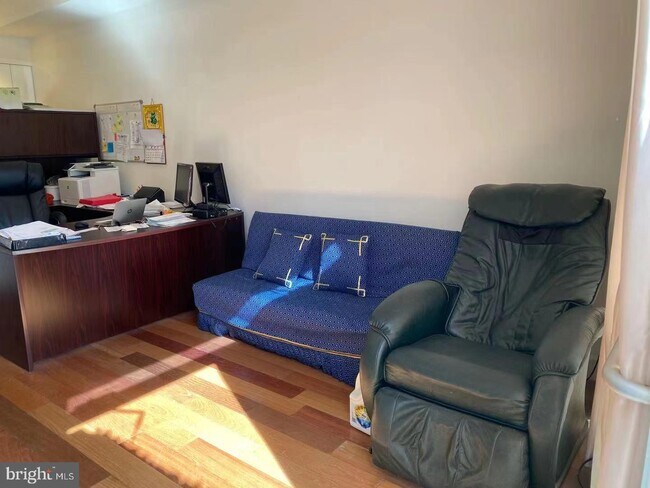 Foto del edificio - 1028 Wood St