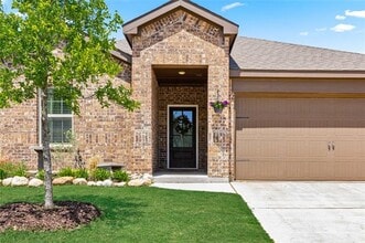 Building Photo - 1224 Hutchings Ct