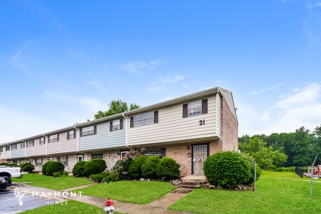 Building Photo - 4701 Flat Shoals Rd