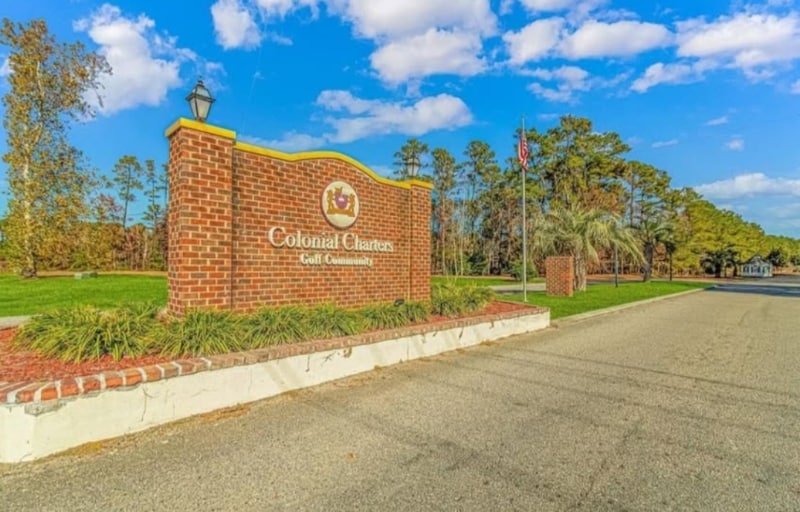 Primary Photo - 710 Charter Dr