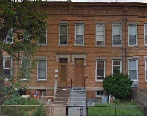 Building Photo - 396 Woodlawn Ave