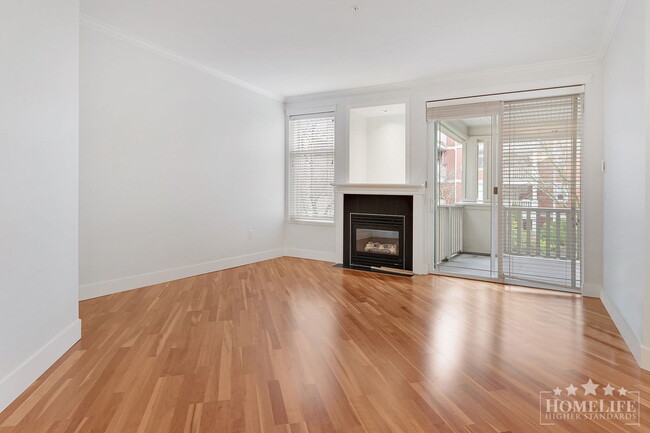 Building Photo - Charming 2-Bed, 2-Bath Condo for Rent at Ocean Bay Villas — South Surrey / White Rock