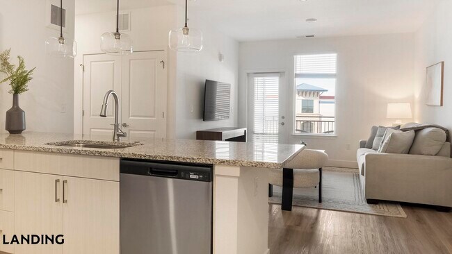 Foto del edificio - 10670 Jake Jabs Blvd