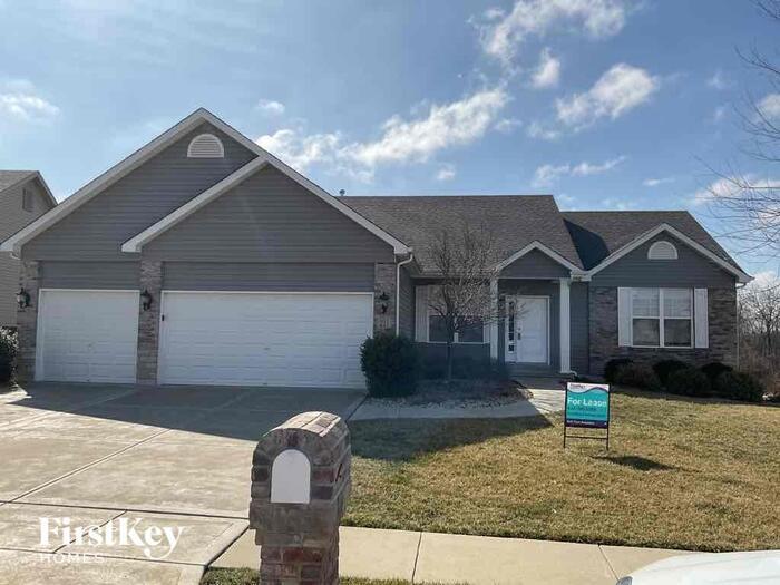 221 Lonepine Dr, Wentzville, MO 63385 House Rental in Wentzville, MO