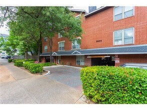 Building Photo - 2804 Rio Grande St