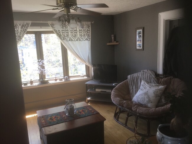 Foto del edificio - 1503 N Jefferson St