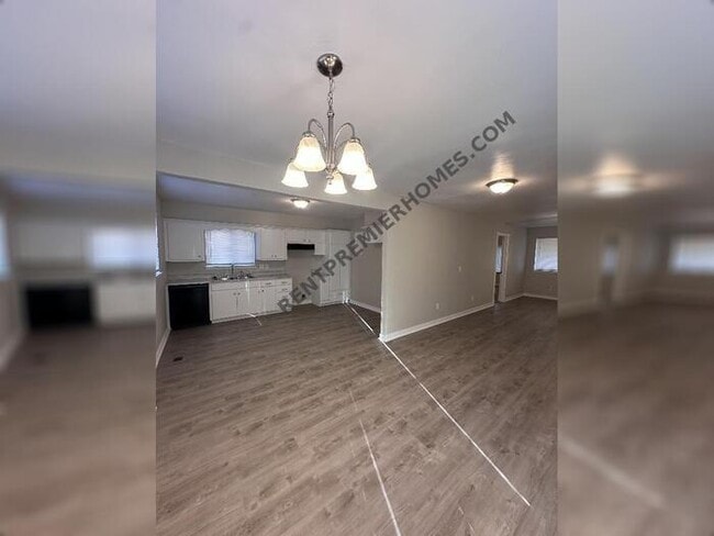 Building Photo - 3724 NW 58th St