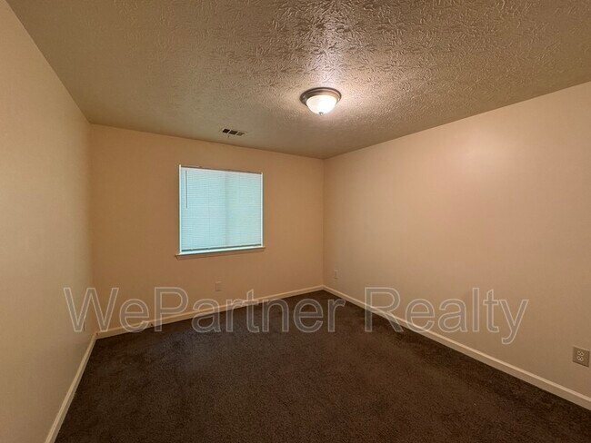 Foto del edificio - 7416 Dartmouth Ct