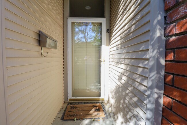 Foto del edificio - 1 Bed | 1.5 Bath Near Downtown Tulsa!