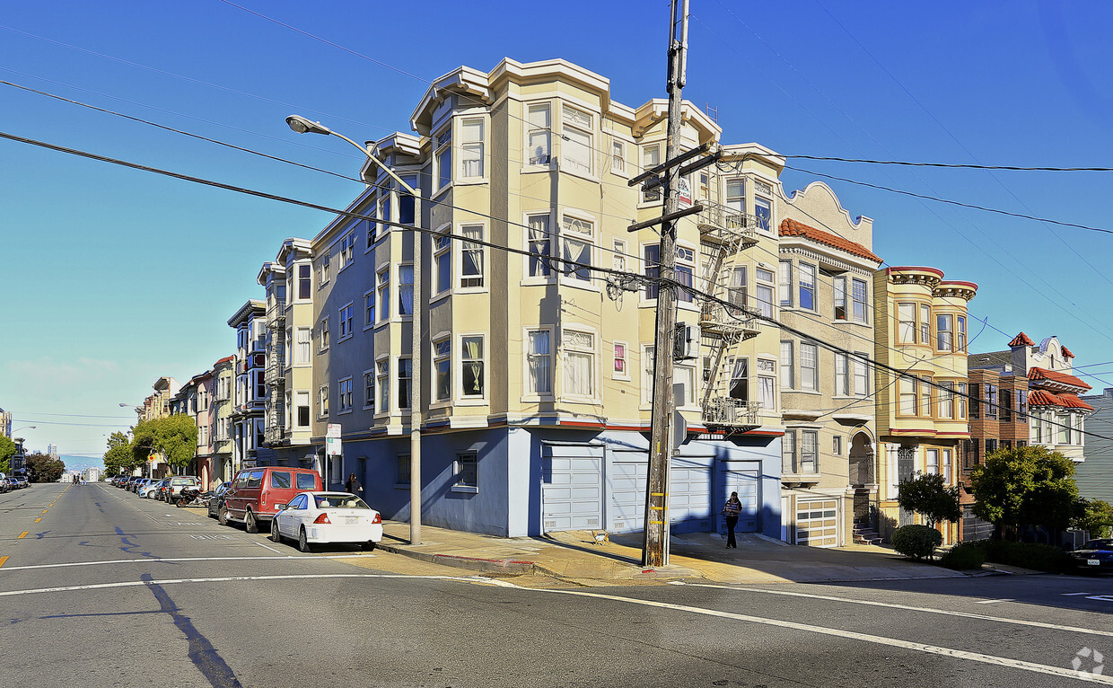 Foto del edificio - 1885 Golden Gate Ave