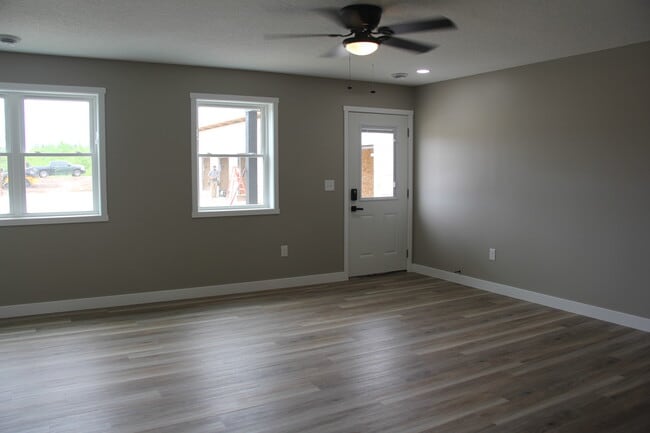 Building Photo - Island Glen #2