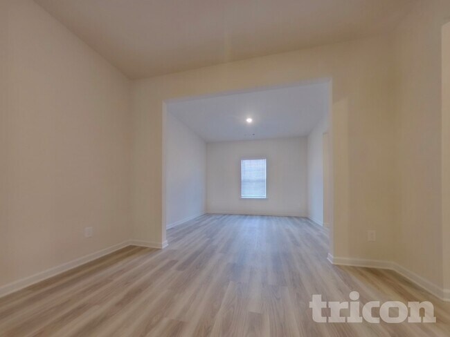 Foto del edificio - 443 Prescott Wy