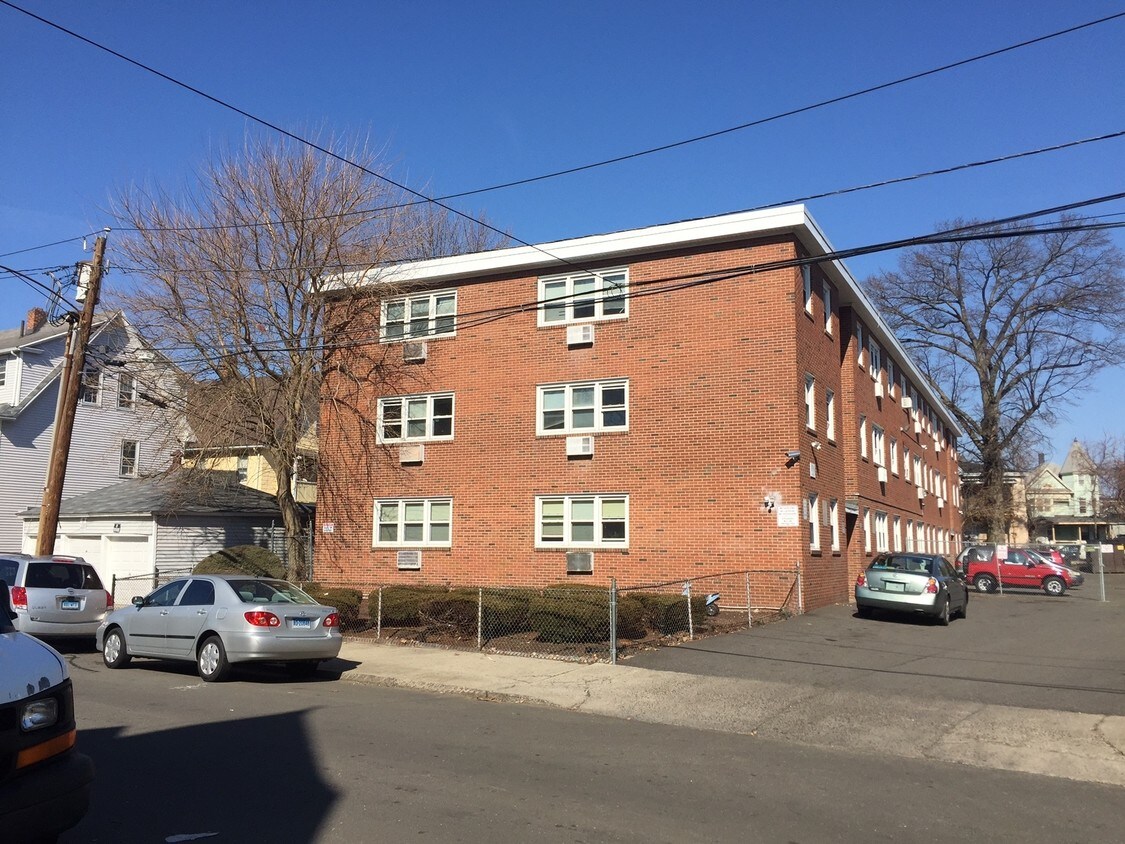 Primary Photo - Rosedale Apartments