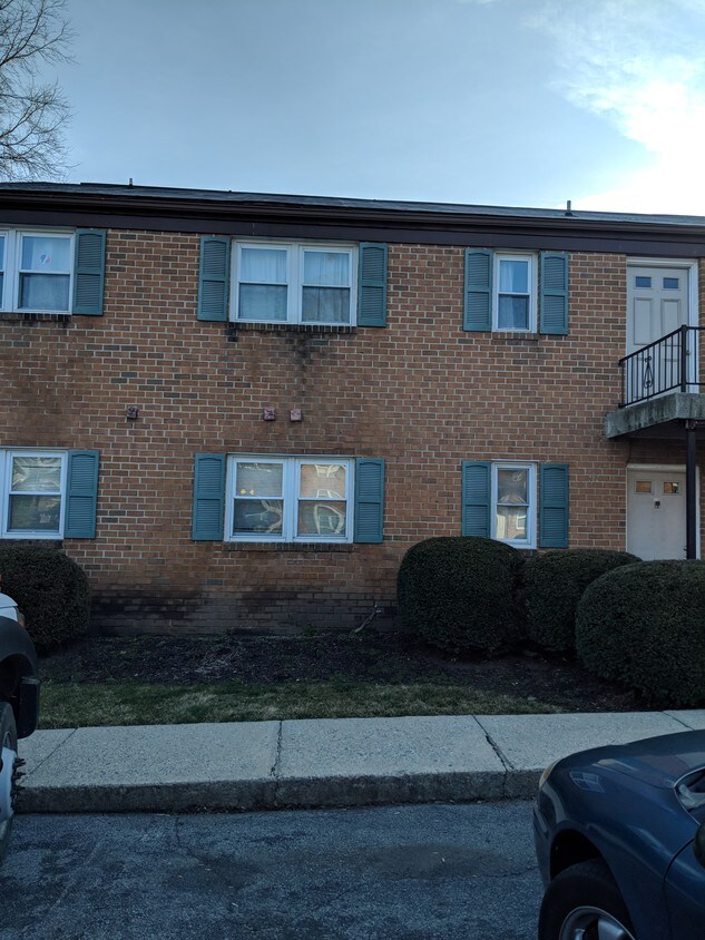 Primary Photo - 113 Miller Rd