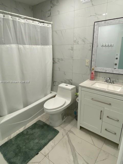 Foto del edificio - 1901 NE 186th Dr