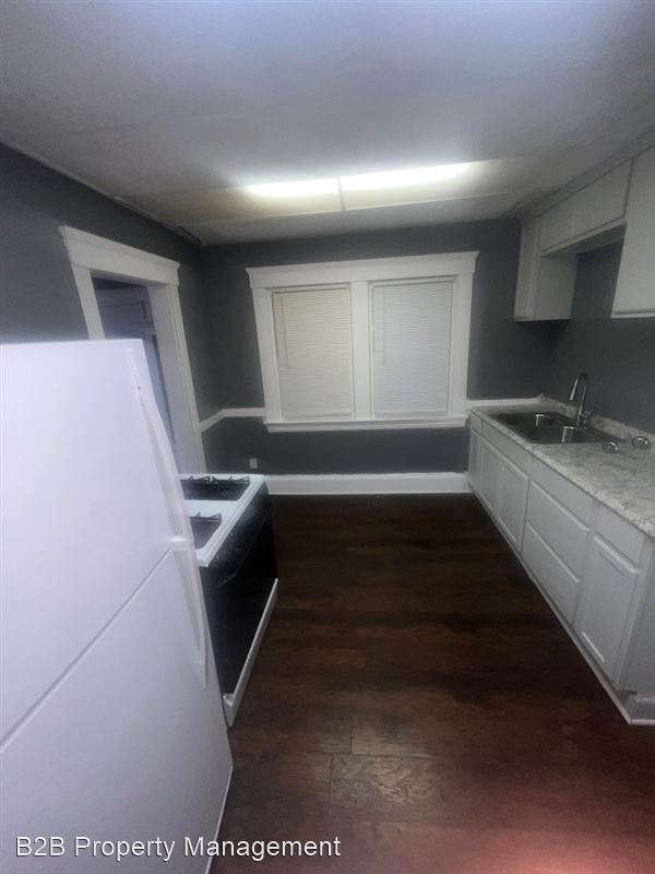 Foto del edificio - 1174 E 114th St