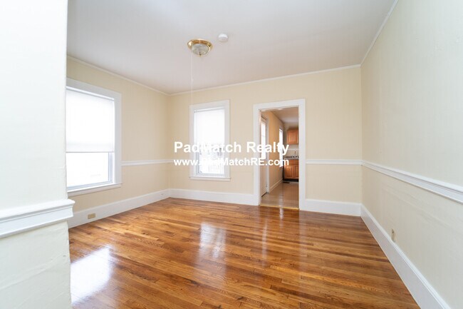 Building Photo - 22 Greylock Rd