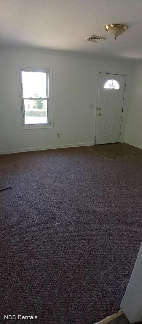 Foto del edificio - 2 br, 1 bath House - 904 Park Street