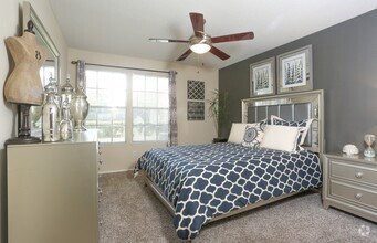 Bedroom - Timberlake Apartments