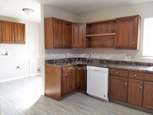 Building Photo - 4381 Marlowe St