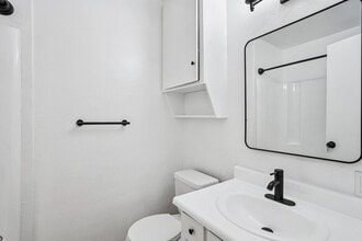 Interior Photo - 238 South Serrano Ave