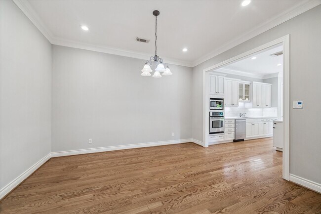 Foto del edificio - 4137 N Blvd Park