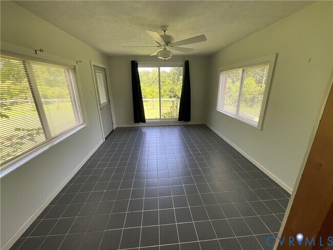 Building Photo - 17220 Royalton Rd