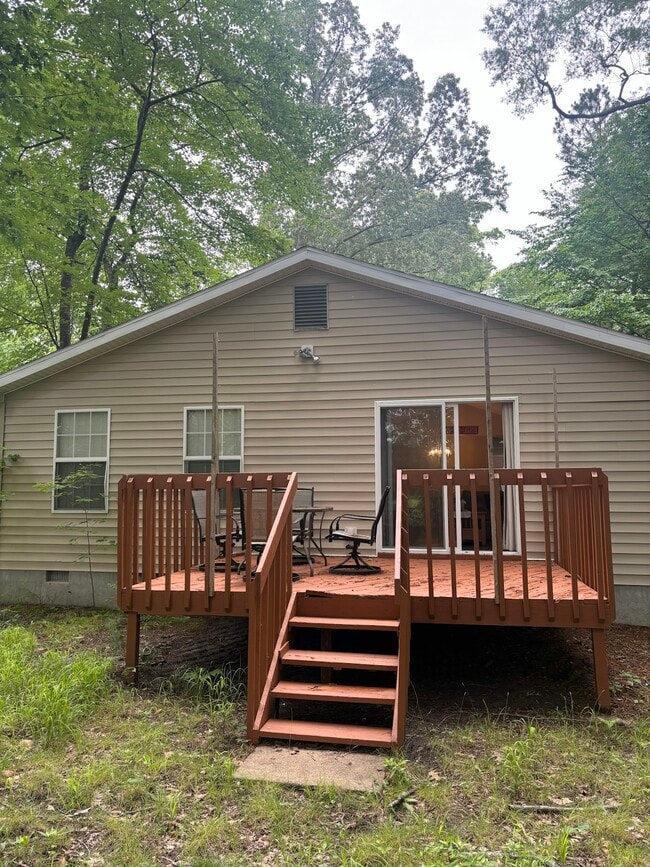 Building Photo - 71 Bramblewood Dr