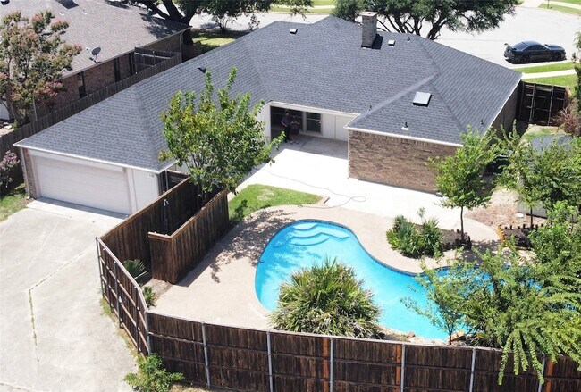 Photo - 2260 Valley Mill House